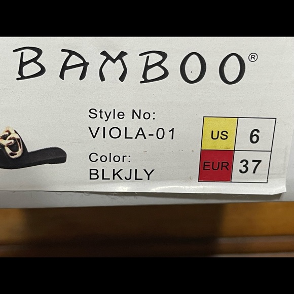 Sandals - Picture 3 of 3